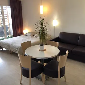 100 M Gare - 4 Places Avec Balcon 10mn Sanctuaire Appartamento