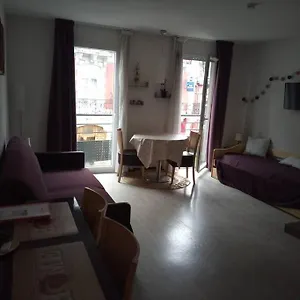 Agreable Familial A Lourdes, Proche Gare Apartamento